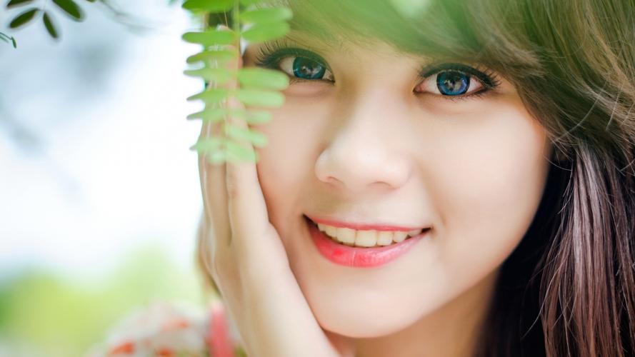 A股主要股指上涨，航天军工板块走强